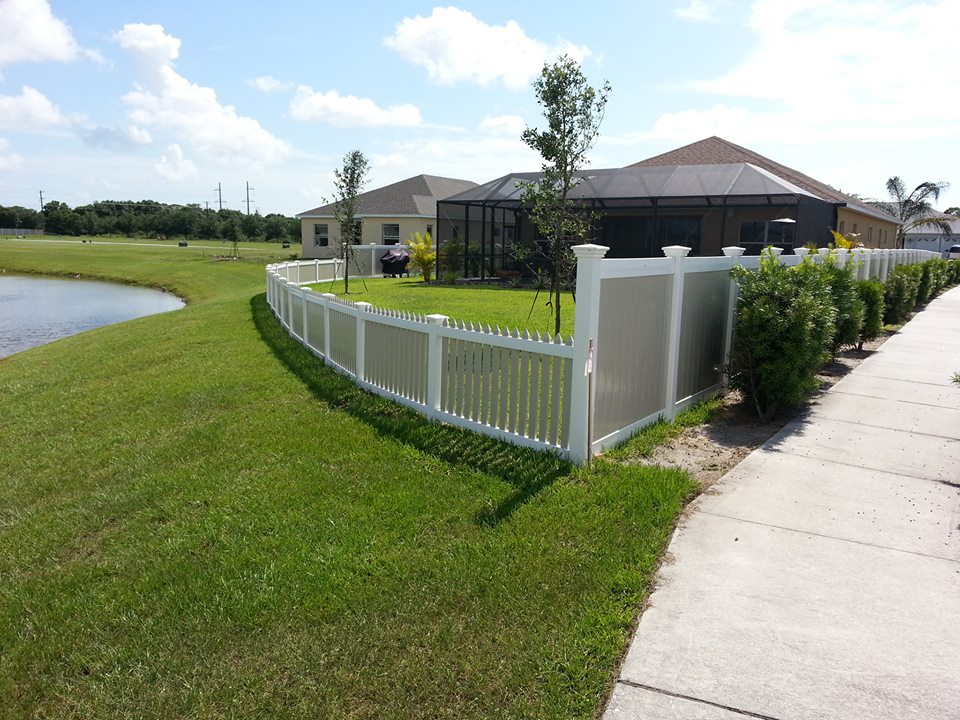 3 Top Advantages of Installing a Vinyl Fence
